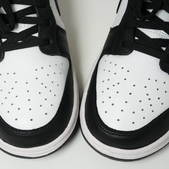 Nike Dunk Low Retro “Panda” – Women’s Size 9 - Picture 7 of 8